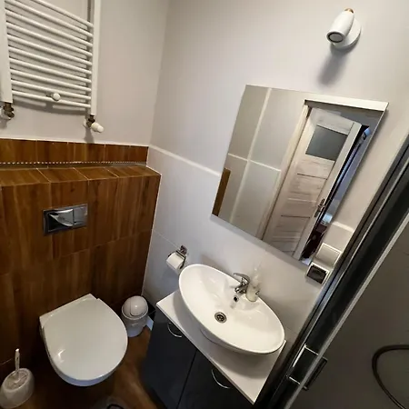 리조트 Hotelik Oranski