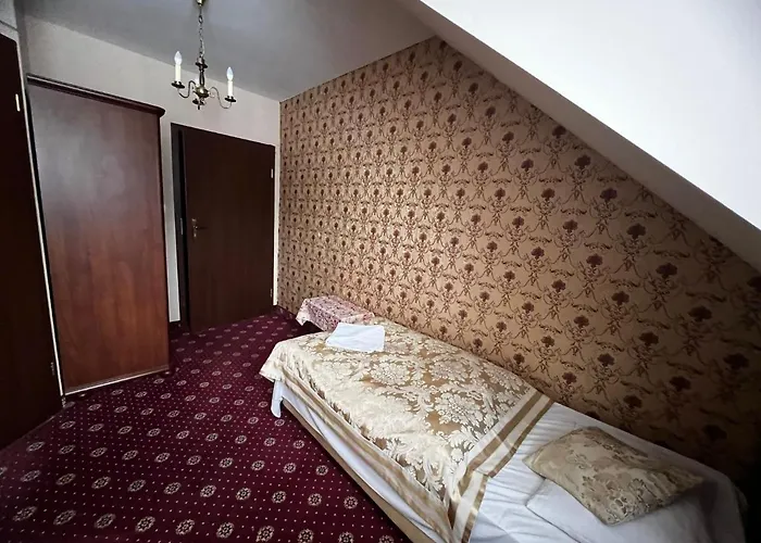 Hotelik Oranski Resort *